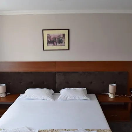 Szálloda балнеохотел 