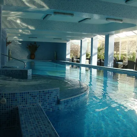 Szálloda балнеохотел 